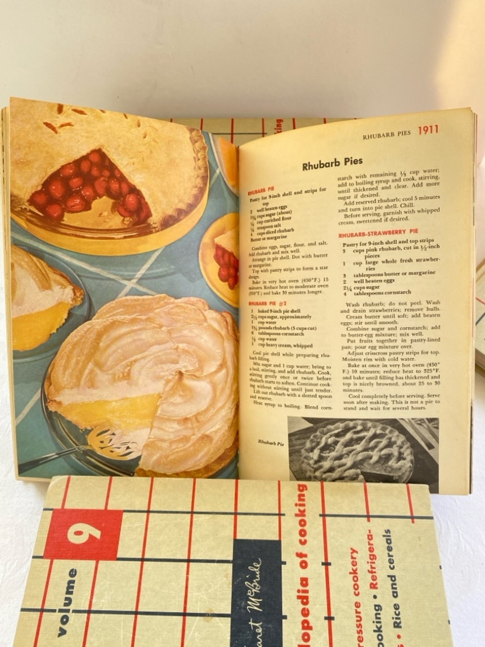 Mary Margaret McBride Vintage 1958 Encyclopedia of Cooking 7 Cookbook Volumes - Picture 9 of 13